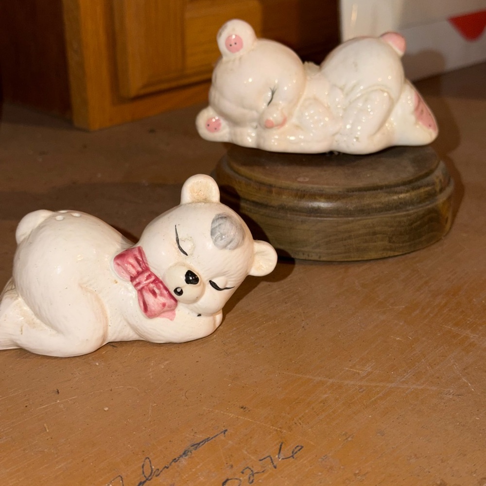 Salt & Pepper Set - Ceramic Bear Figurines with Pink Accents